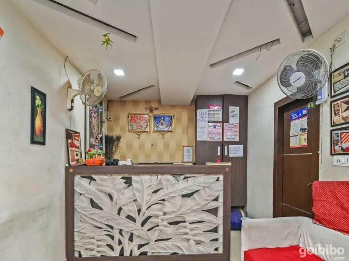 Hotel Kalash Уджайн Екстериор снимка
